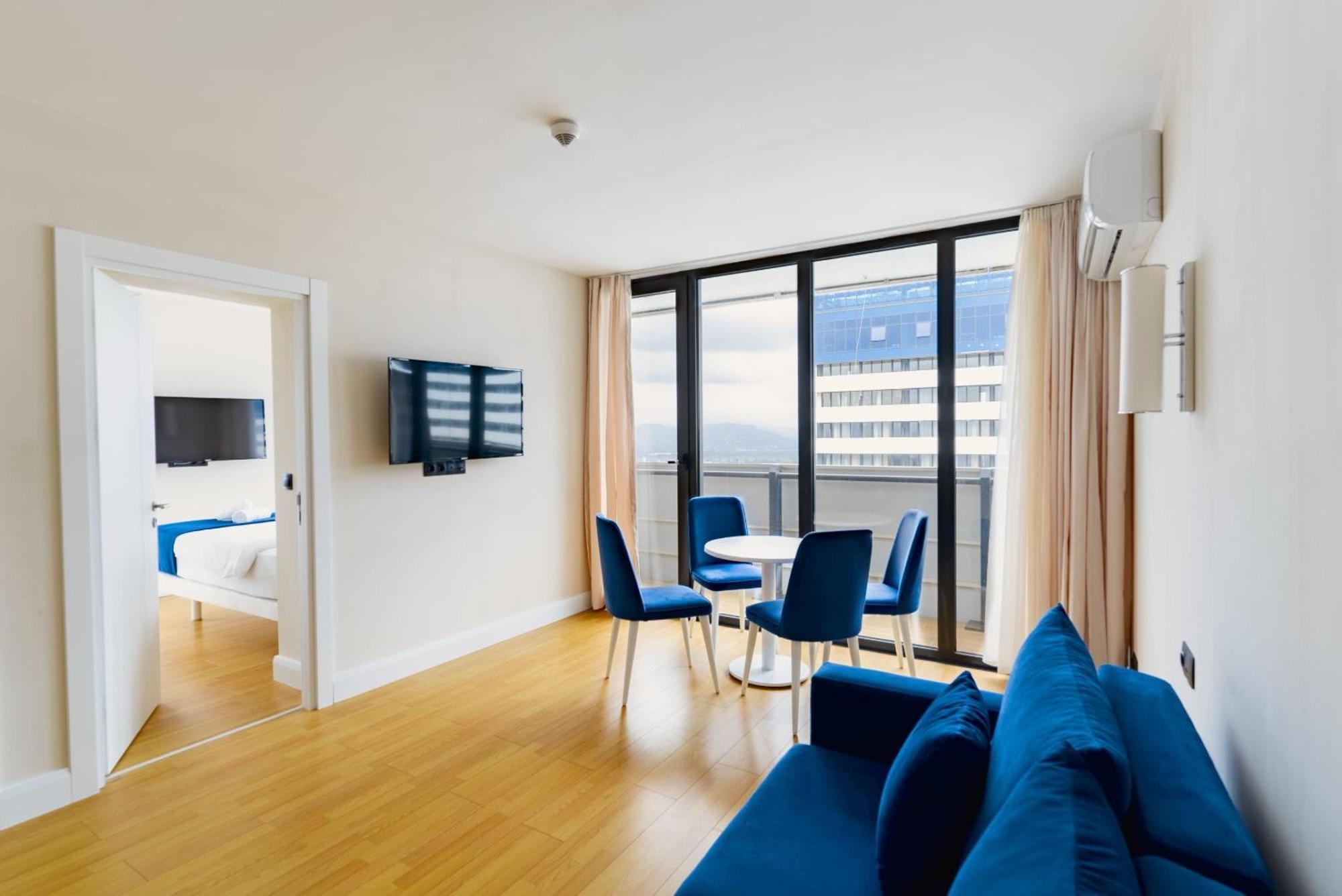 Relax And Unwind Premier Sea View Aparthotel In Batumi Ngoại thất bức ảnh