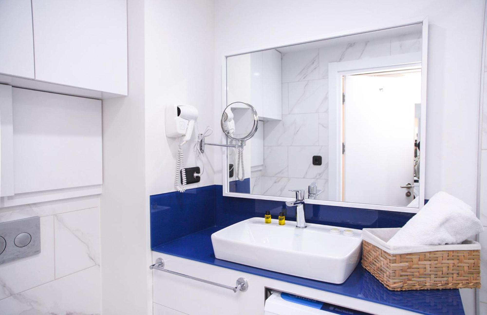 Relax And Unwind Premier Sea View Aparthotel In Batumi Ngoại thất bức ảnh