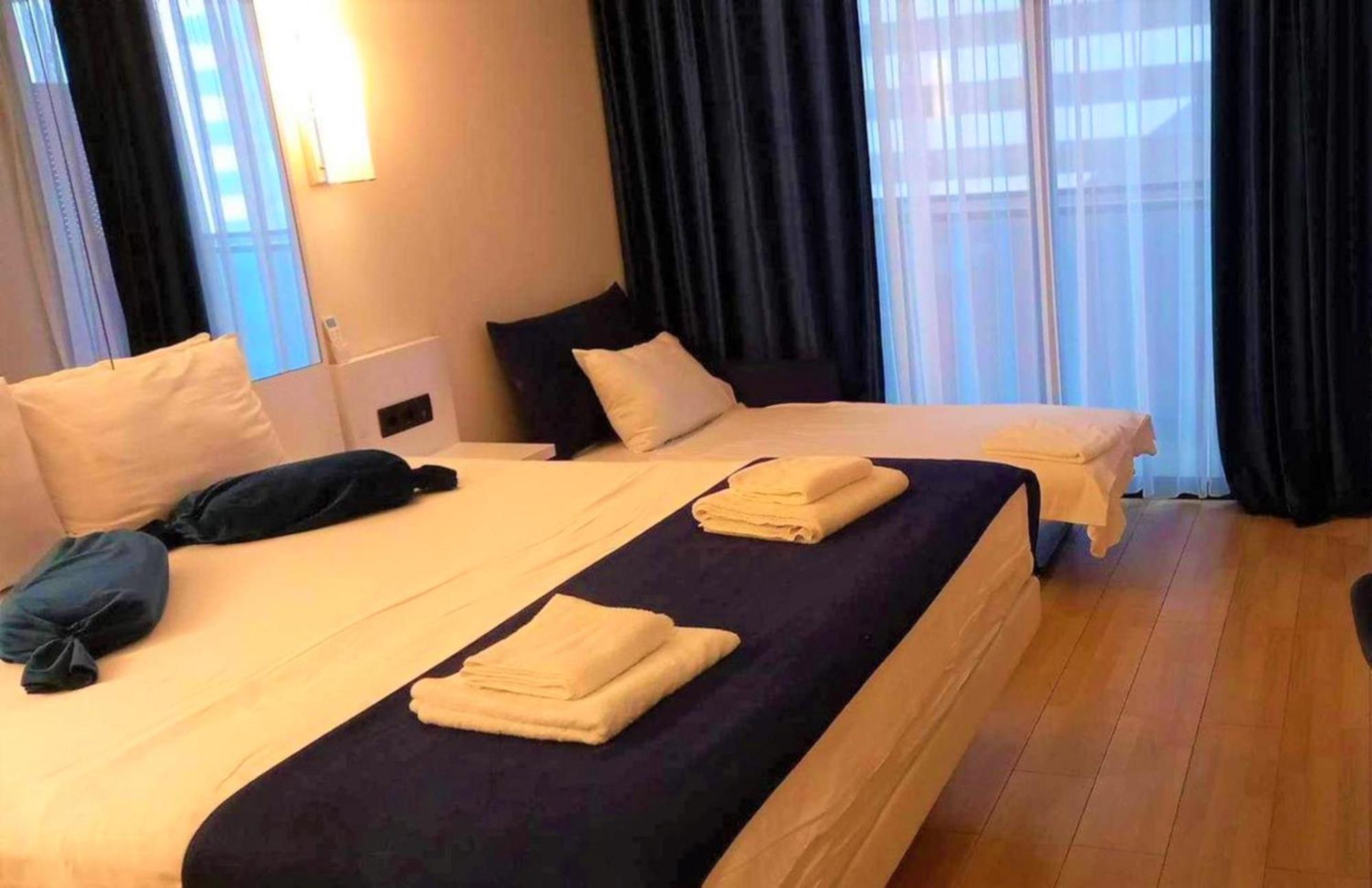Relax And Unwind Premier Sea View Aparthotel In Batumi Ngoại thất bức ảnh